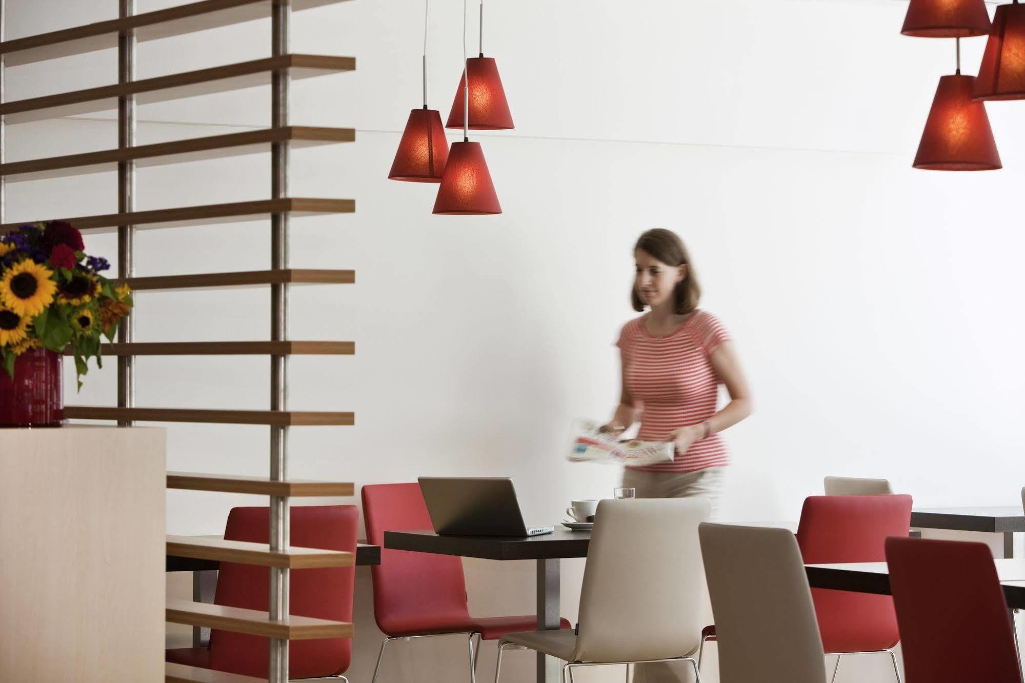 Hotel Ibis Centre 3*